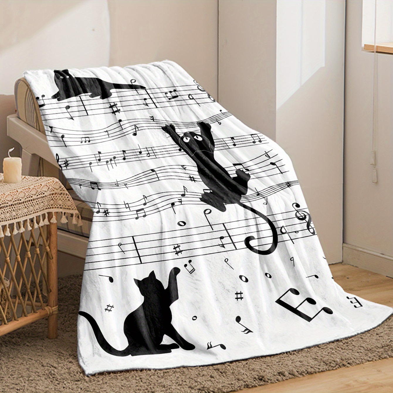 Black and white cat silhouette - Home Textiles Notes review and price